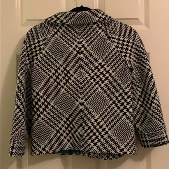 60’s style black and white Houndstooth swing coat size 4. Adorable! - Picture 2 of 5